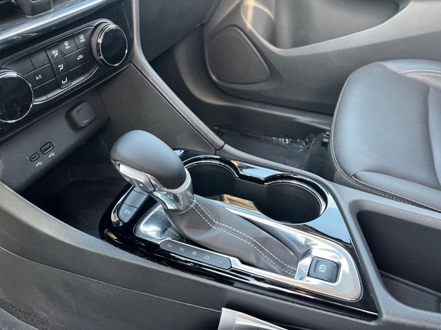 Vehicle image 36 of 46