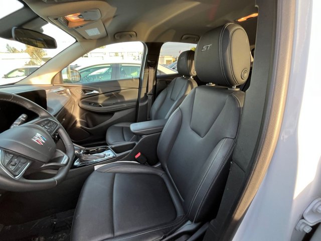 Vehicle image 22 of 46