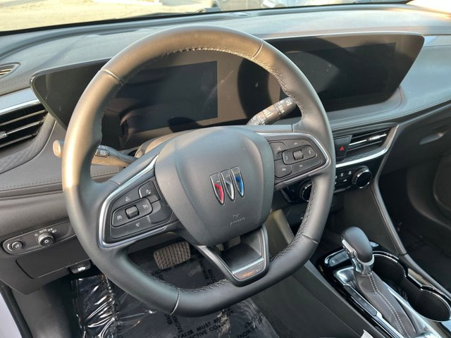 Vehicle image 23 of 46