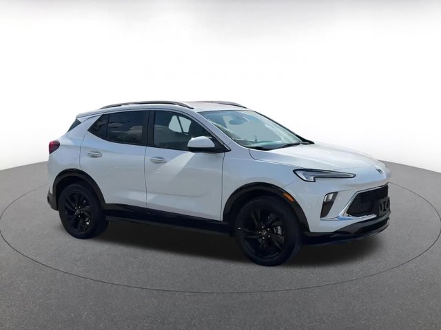 Vehicle image 6 of 44