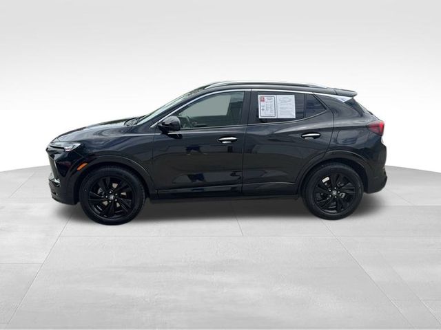 Vehicle image 10 of 46