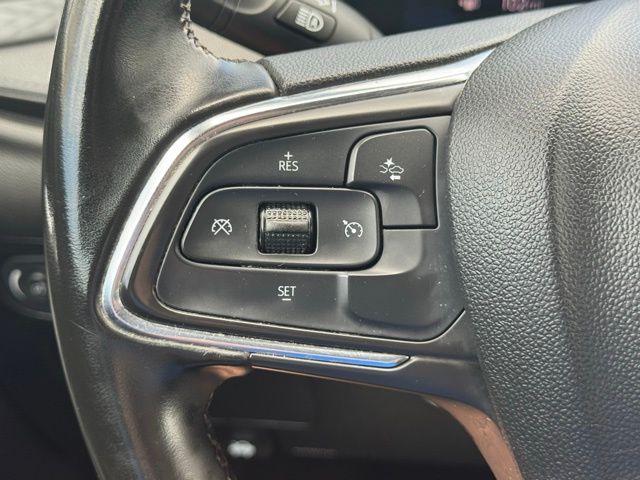Vehicle image 43 of 46