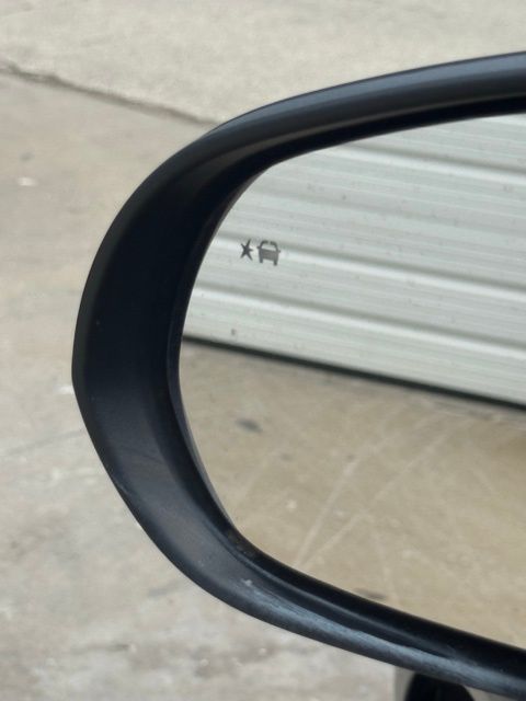 Vehicle image 40 of 46