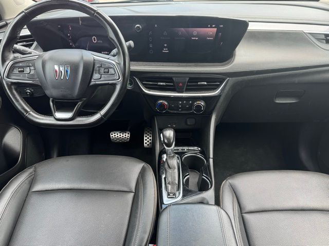 Vehicle image 15 of 46