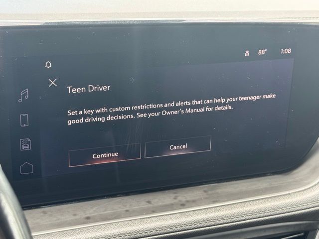 Vehicle image 19 of 46