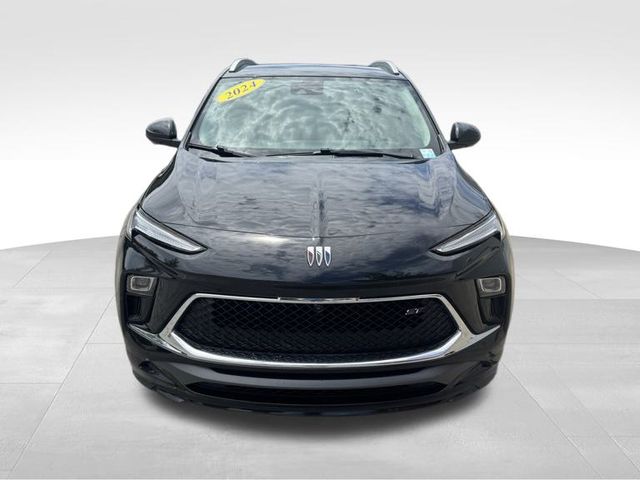 Vehicle image 2 of 46