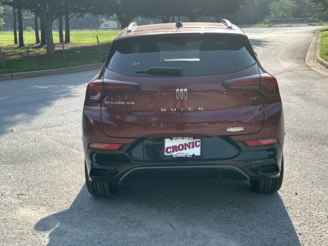 Vehicle image 9 of 34
