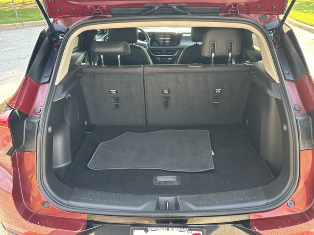 Vehicle image 16 of 34