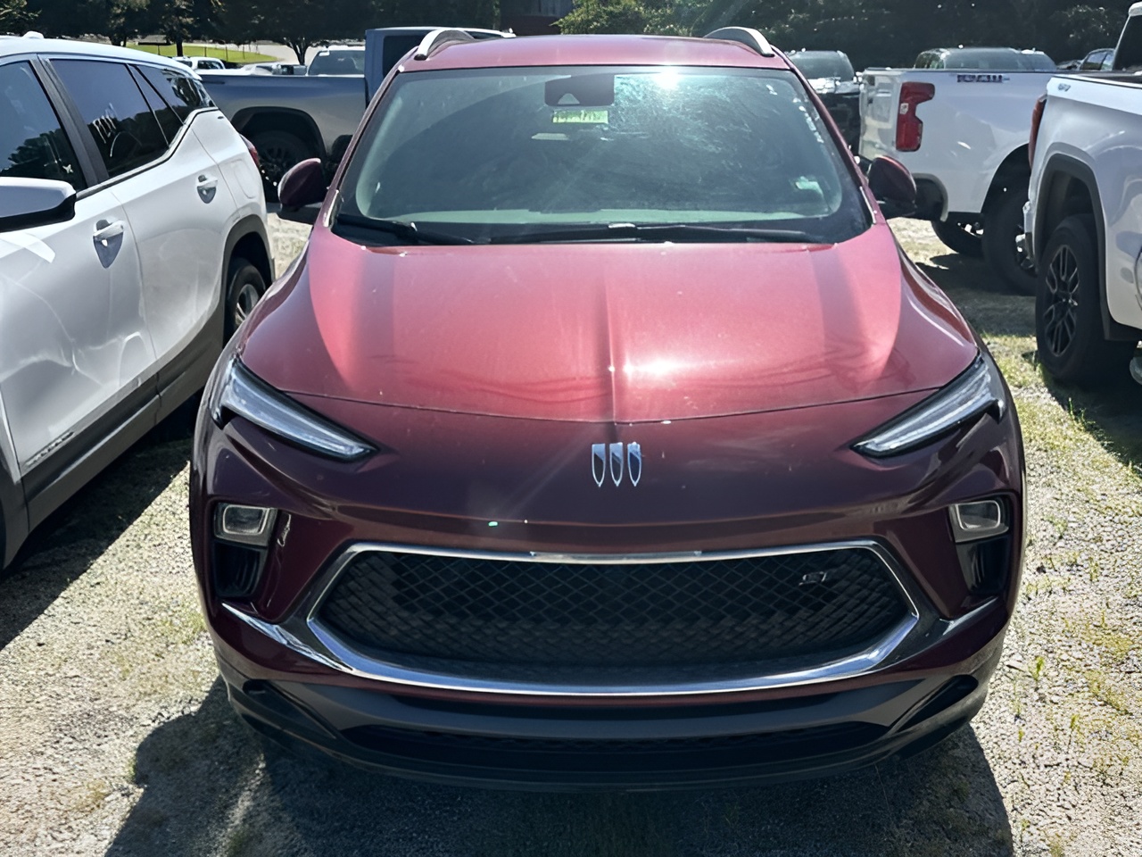 Vehicle image 33 of 34