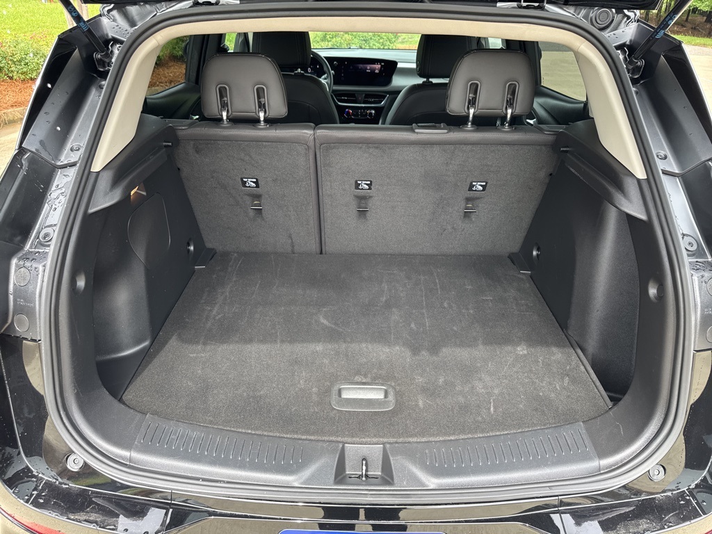 Vehicle image 12 of 33