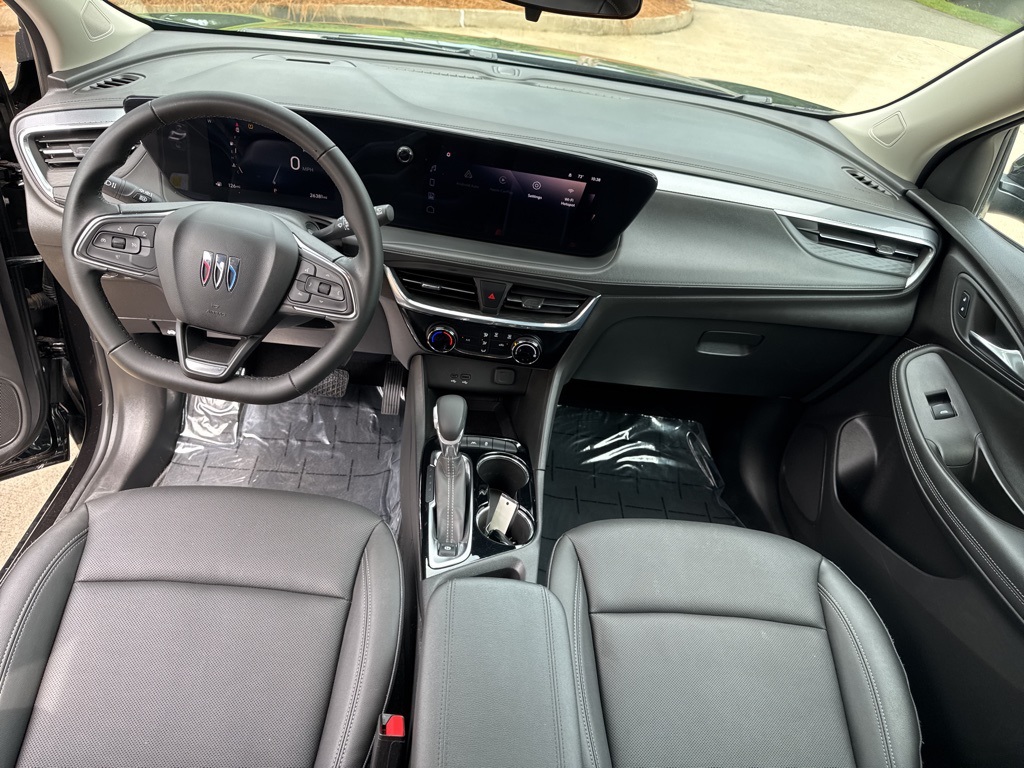 Vehicle image 16 of 33