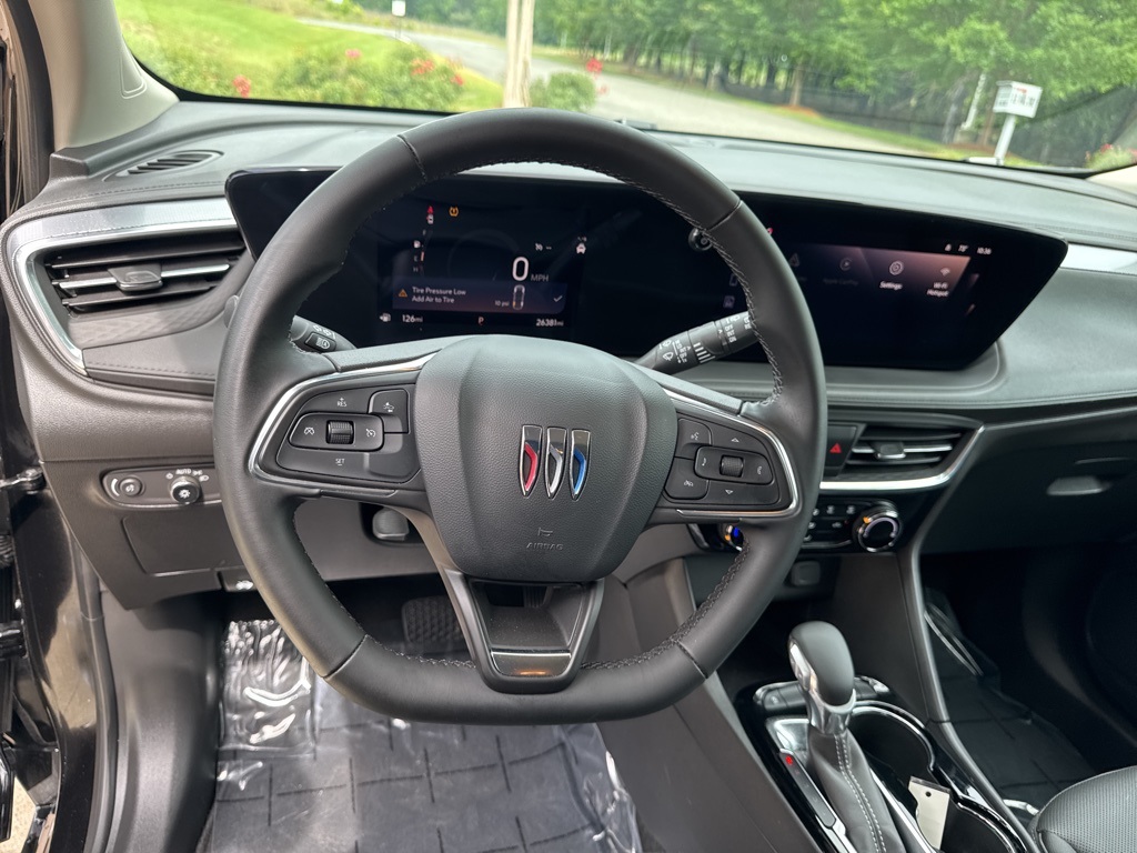 Vehicle image 22 of 33