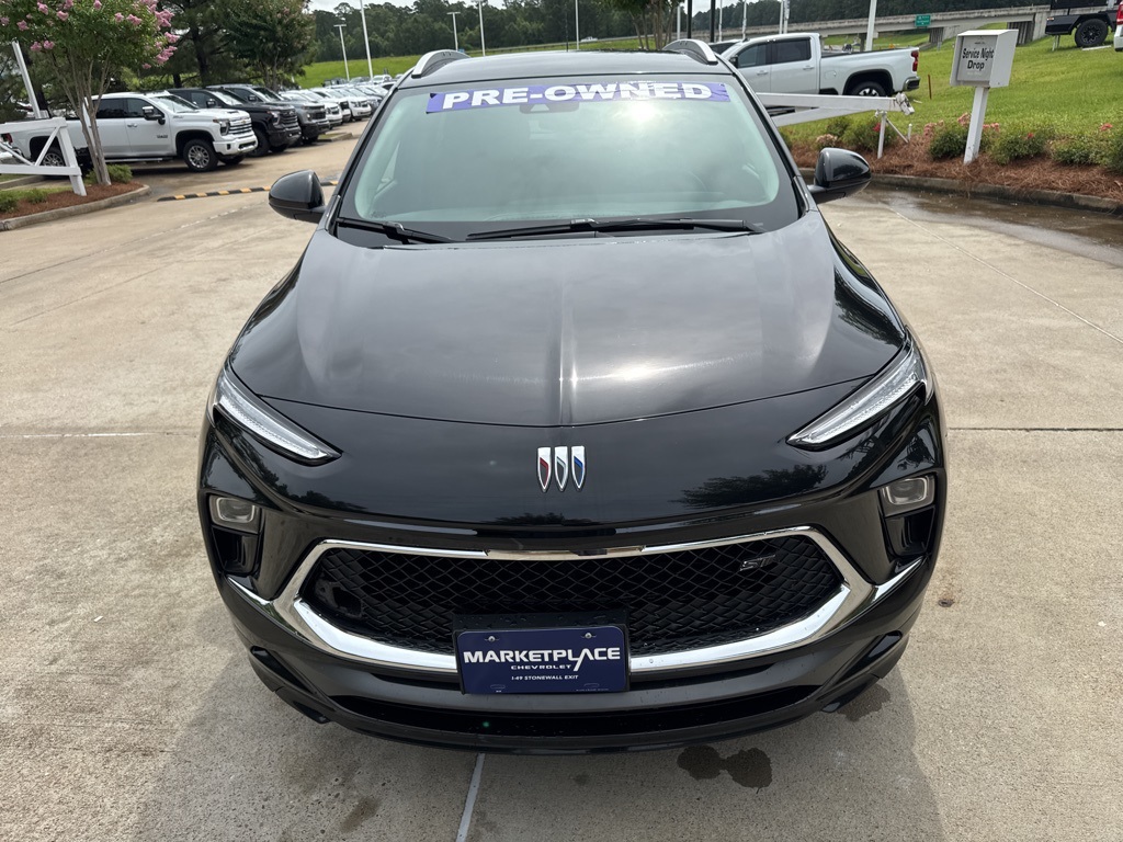 Vehicle image 2 of 33