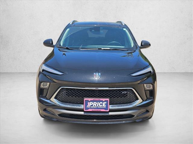 2024 Buick Encore GX Sport Touring Image 2 of 23