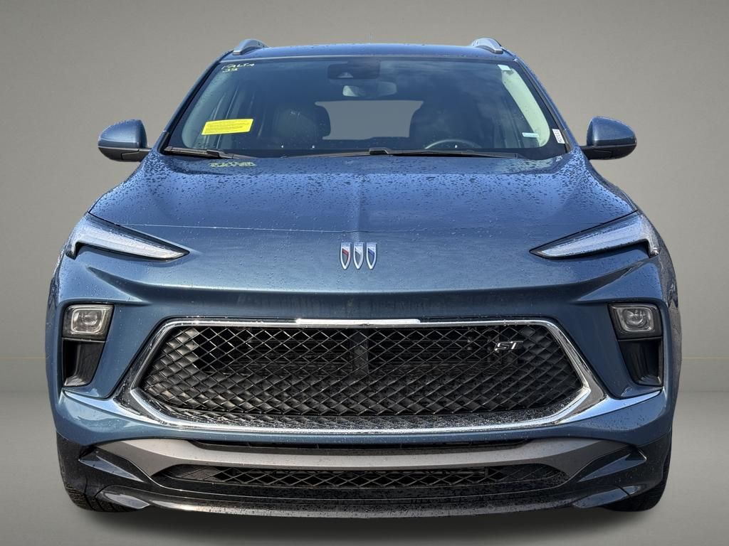 2024 Buick Encore GX Sport Touring Image 2 of 34