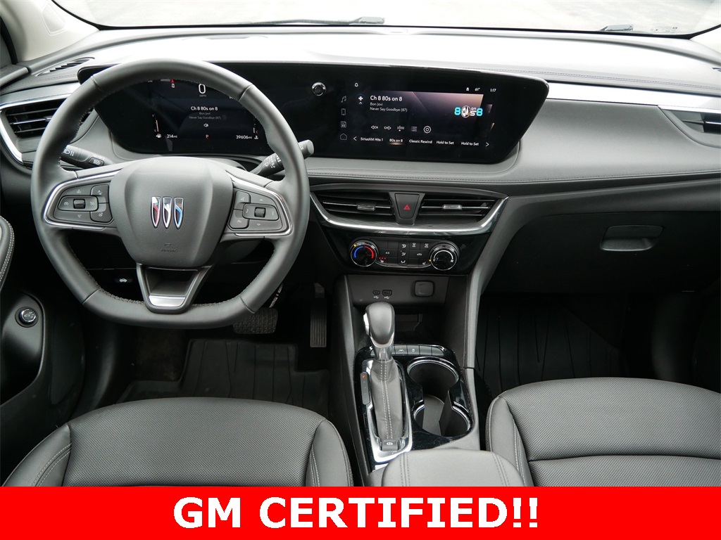Vehicle image 14 of 28