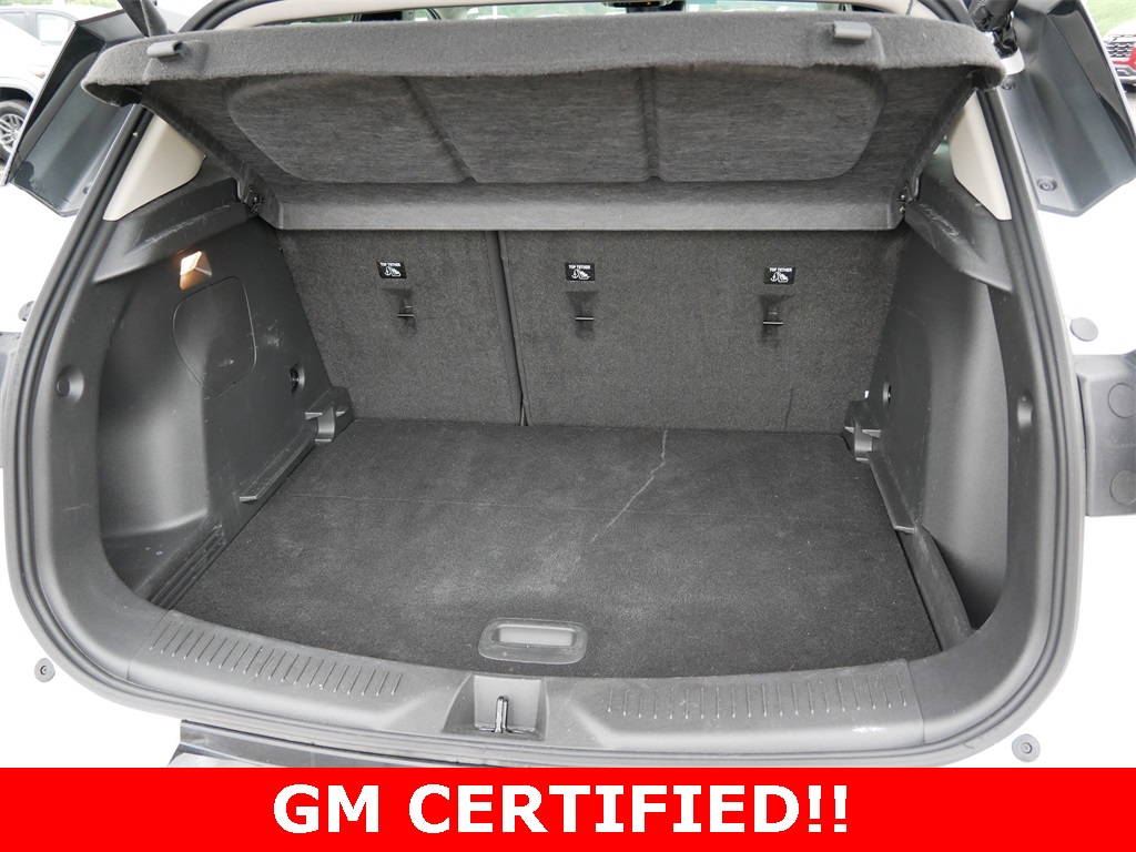 Vehicle image 10 of 28