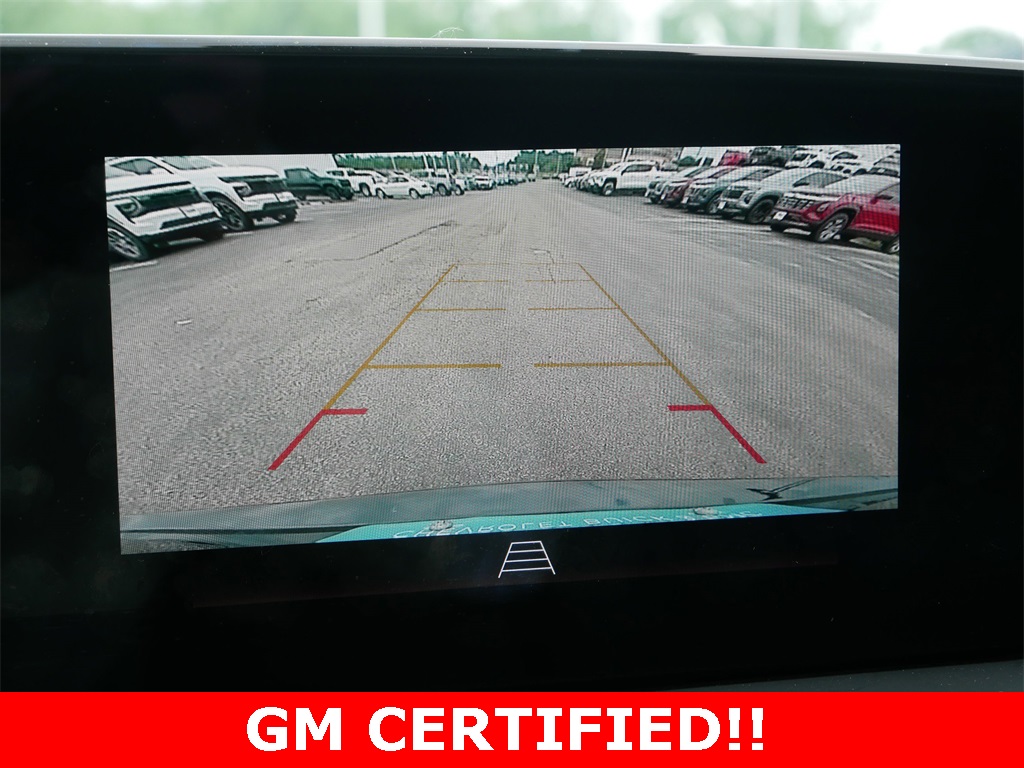 Vehicle image 27 of 28
