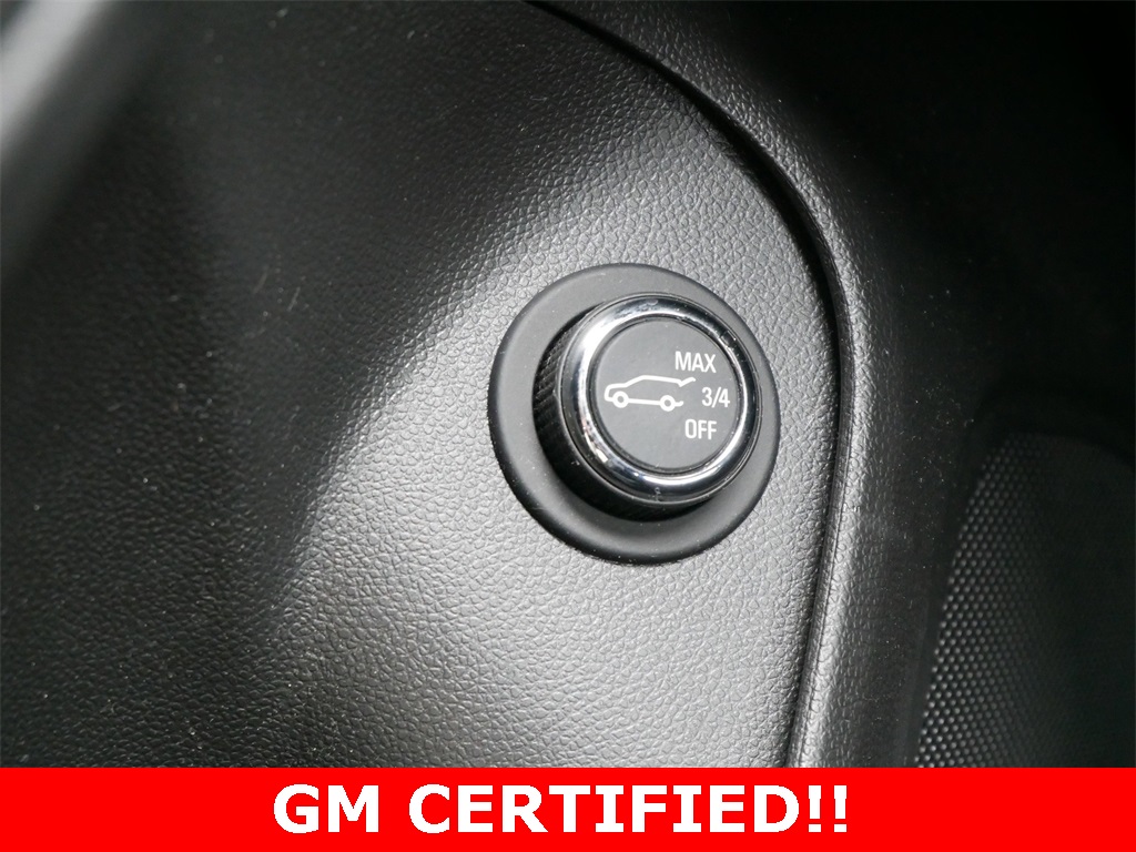 Vehicle image 26 of 28