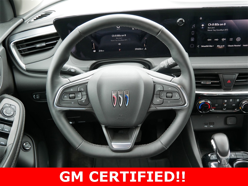 Vehicle image 13 of 28