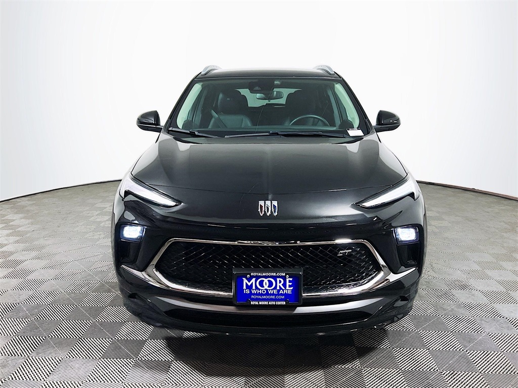 Vehicle image 2 of 34
