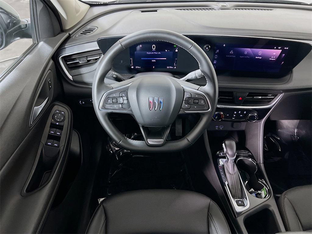 Vehicle image 20 of 34