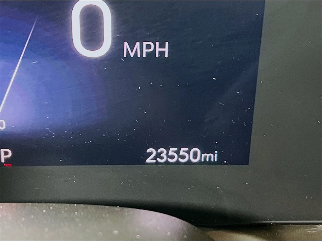 Vehicle image 12 of 34