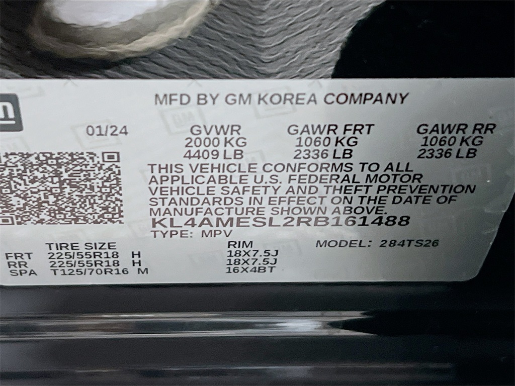 Vehicle image 28 of 34