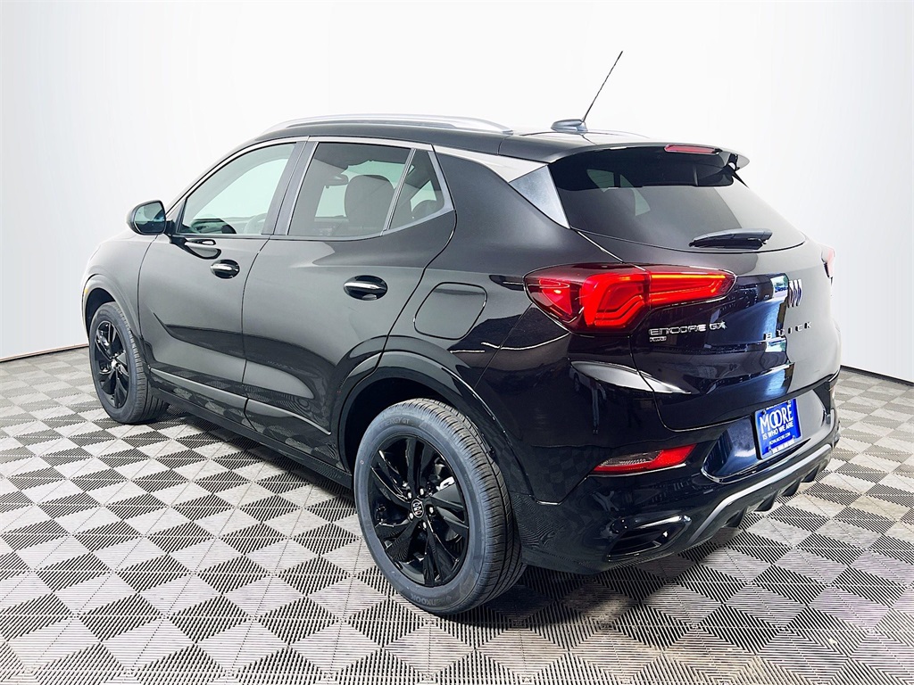 Vehicle image 7 of 34