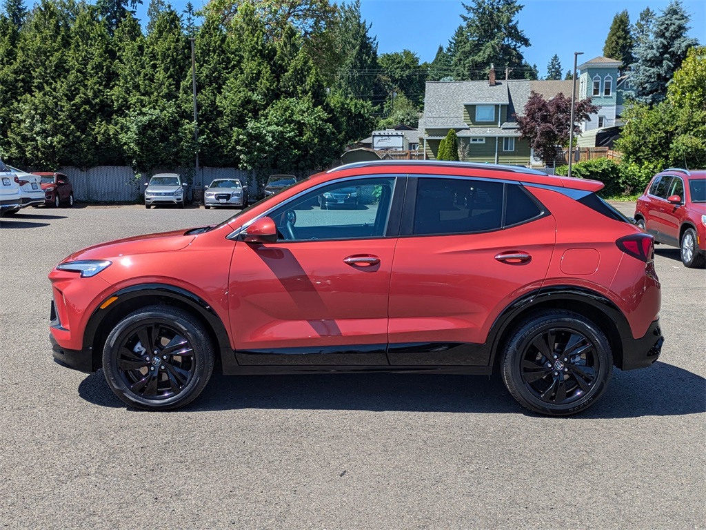 Vehicle image 9 of 36