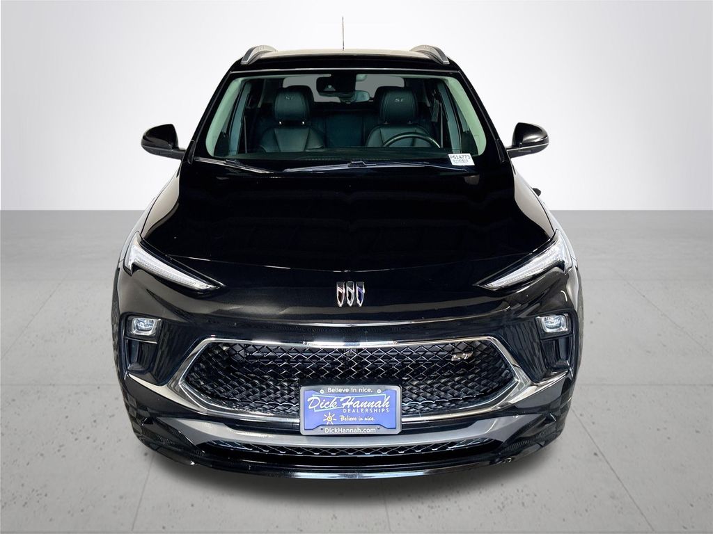 Vehicle image 3 of 24