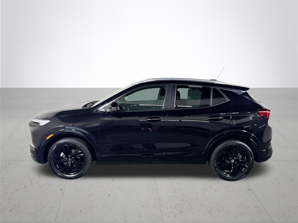 Vehicle image 10 of 24