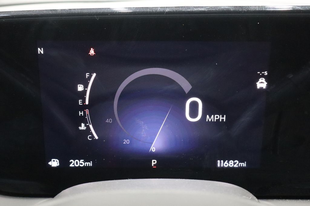 Vehicle image 20 of 33