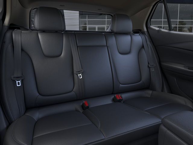 Vehicle image 17 of 24