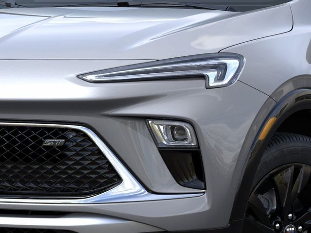 Vehicle image 10 of 24