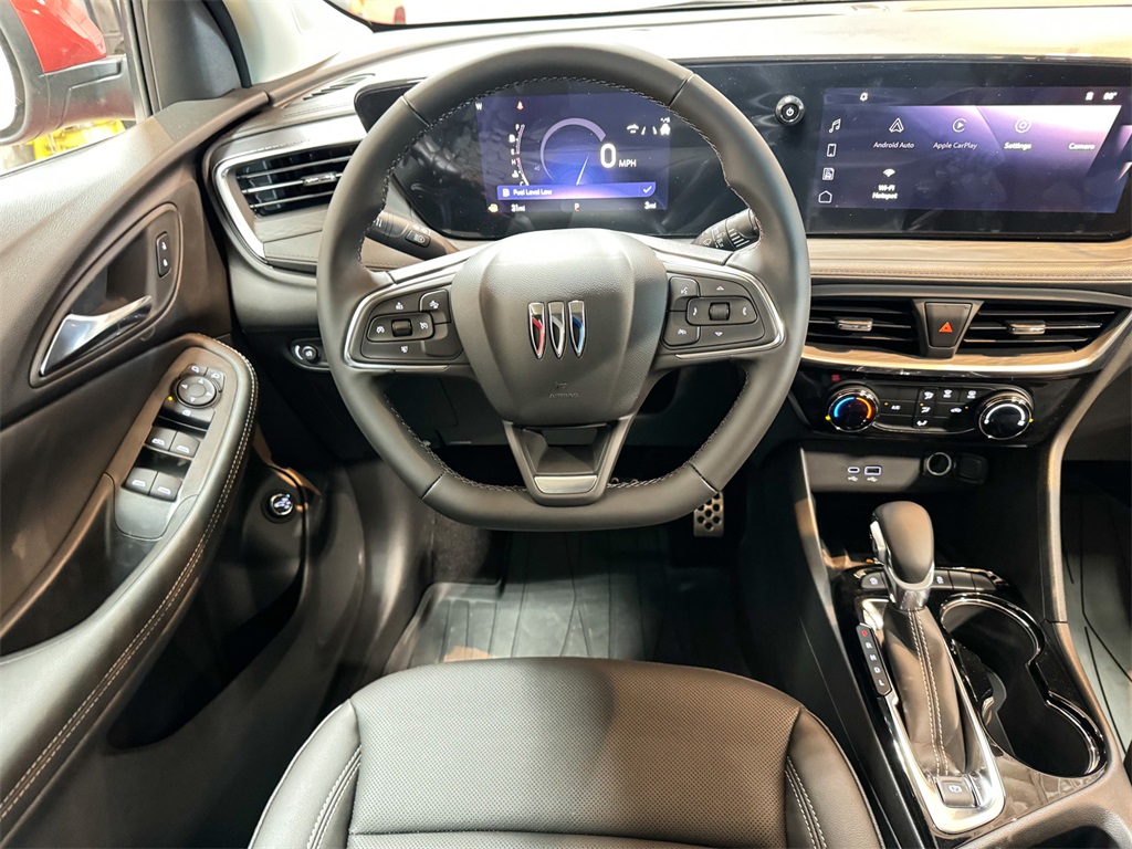Vehicle image 27 of 43