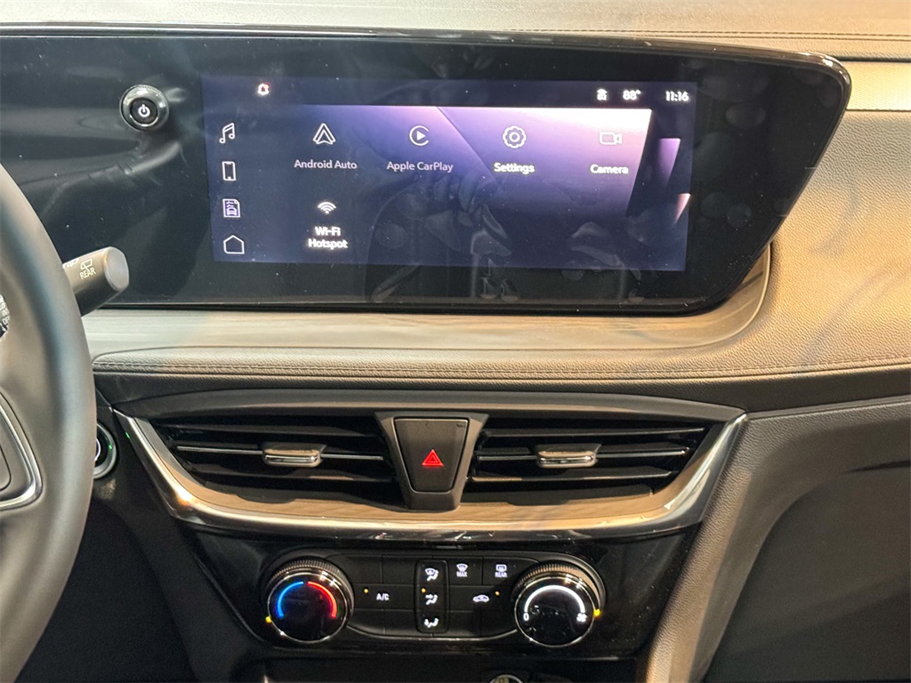 Vehicle image 24 of 43