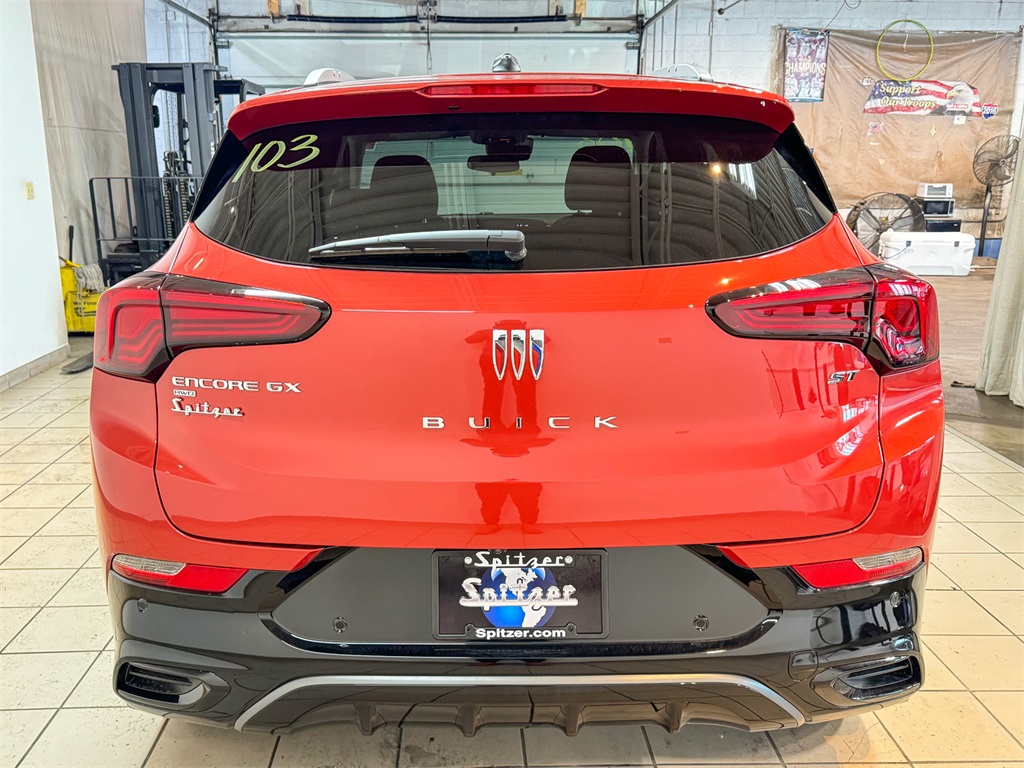Vehicle image 11 of 43