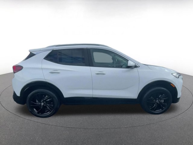 Vehicle image 7 of 45