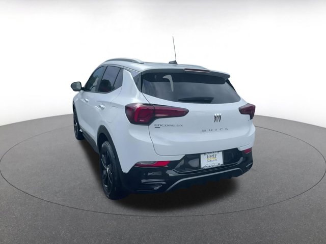 Vehicle image 11 of 45