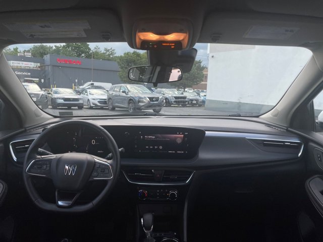 Vehicle image 22 of 45
