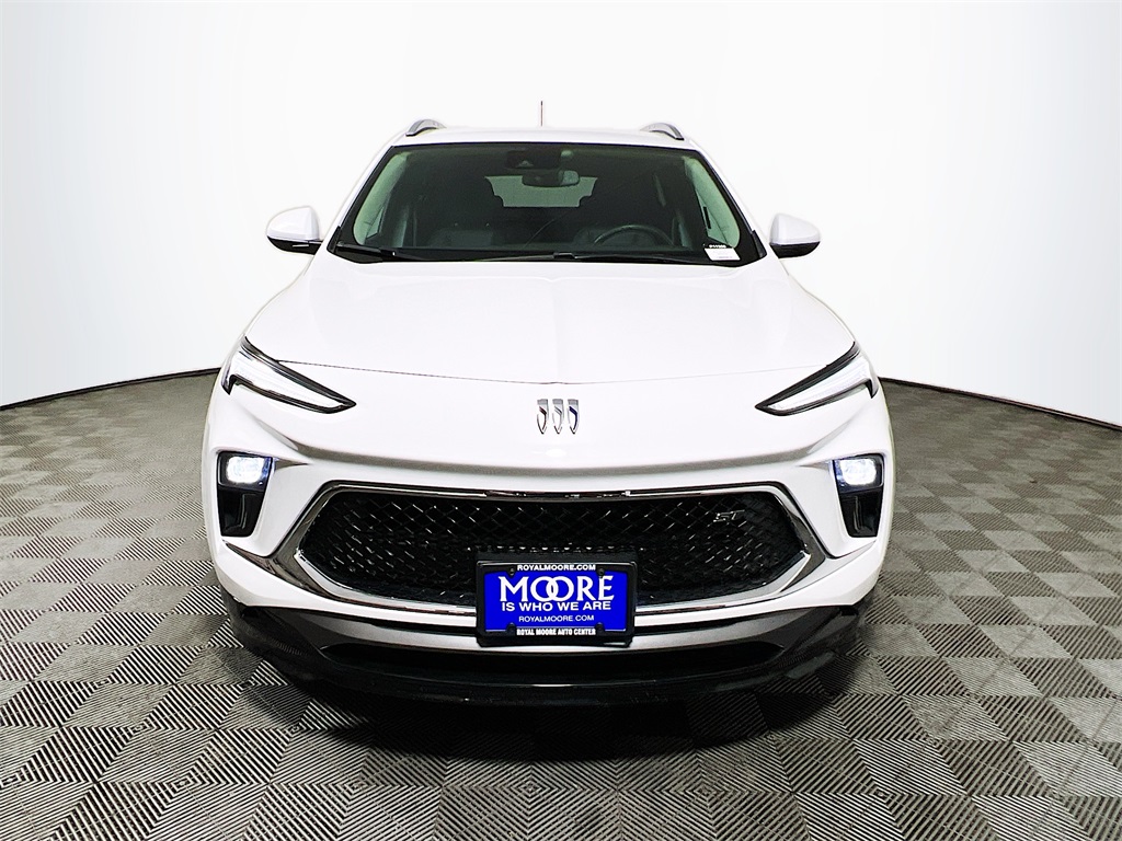 Vehicle image 2 of 34