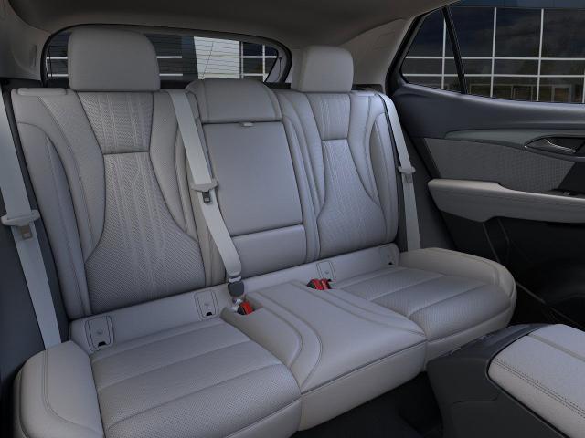 Vehicle image 16 of 24