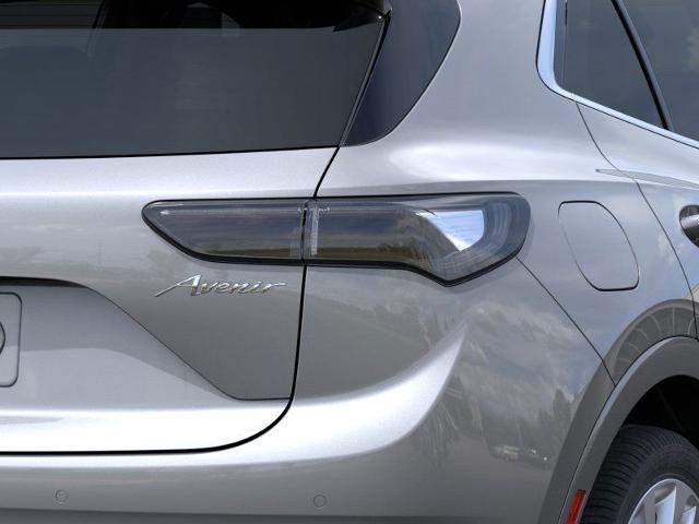 Vehicle image 11 of 24
