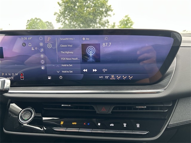 Vehicle image 29 of 46