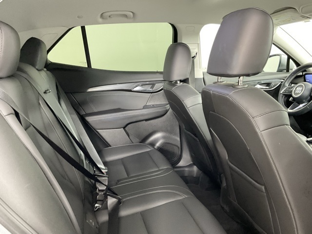 Vehicle image 12 of 24