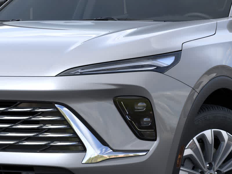 Vehicle image 10 of 24
