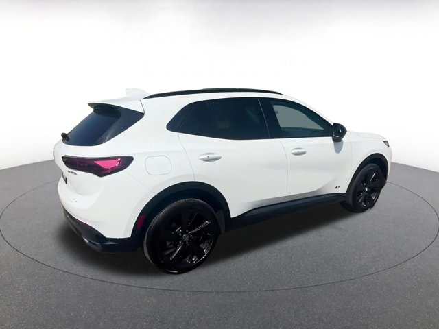 Vehicle image 9 of 41
