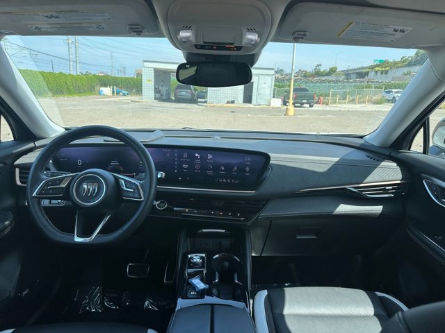 Vehicle image 23 of 41
