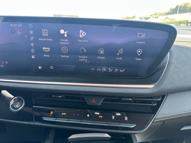 Vehicle image 27 of 41